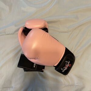 Pink Boxing Gloves Kickboxing Medium 12 oz